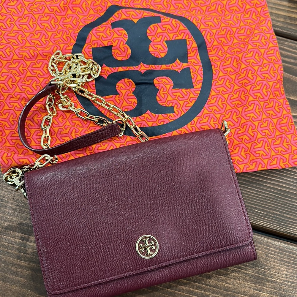 Tory Burch Robinson wallet Crossbody